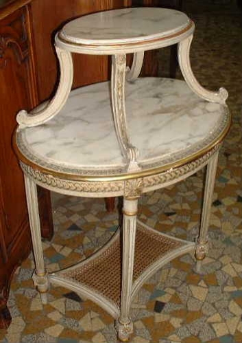 Image of French Etage table