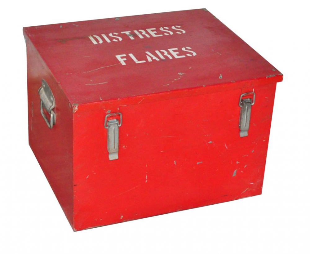 Image of Distress Flare metal box vintage