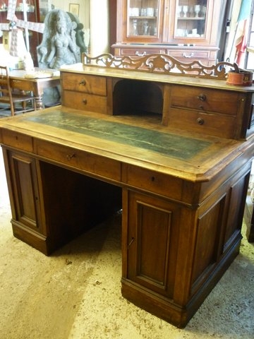Image of French walnut Antique Desk