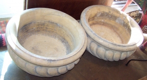 Image of Sandstone planters a pair