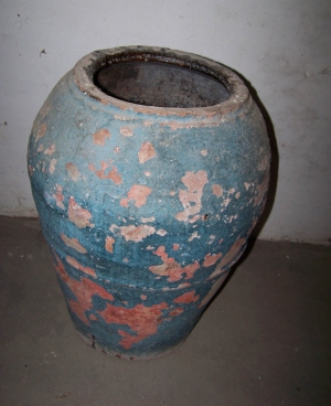 Image of Spanish 19th Century water pot