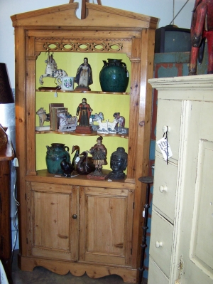 Image of Corner cupboard late Georgian baltic pine